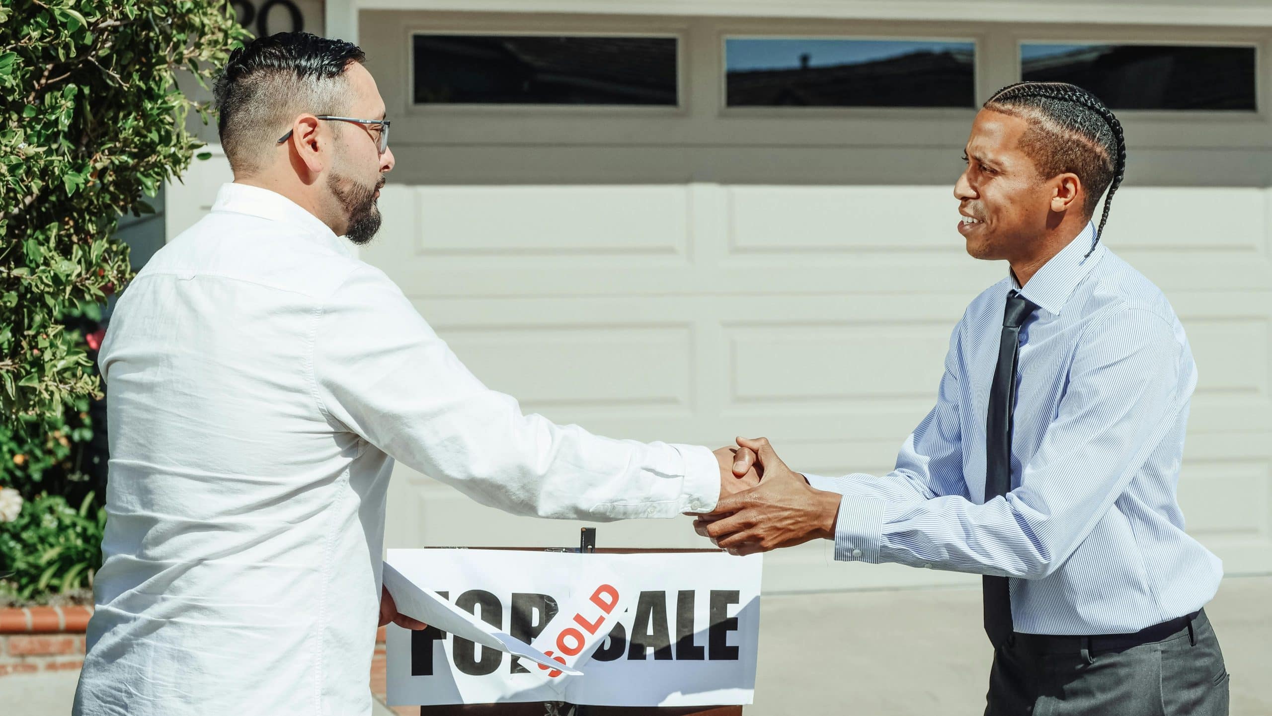 How to Sell a House With a Lien On It